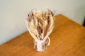 Hilltop Serviced Apartments - Stockport