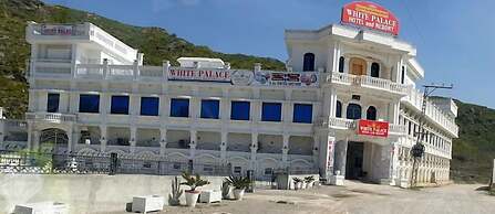 White Palace Hotel & Resort