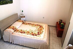 Trilocale Glicine piano terra Baia Verde