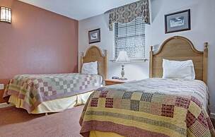 Gatlinburg Ski Week! 2 Bedroom 2 Bath Full Kitchen Sleeps N6834