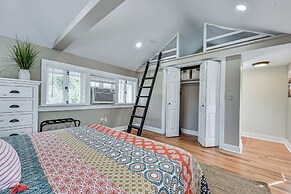 Cozy Jacksonville Cottage, Walkable Location!
