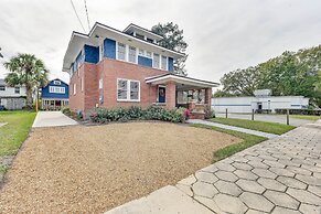 Chic Jacksonville Getaway, Walk to River & Parks!