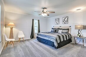 Family-friendly Duplex 6 Mi to Fort Walton Beach!