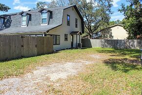 Family-friendly Duplex 6 Mi to Fort Walton Beach!