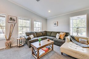 Family-friendly Duplex 6 Mi to Fort Walton Beach!