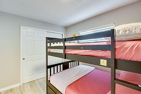 Bradenton Paradise: Pool, Patio & Putting Green!