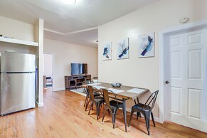 Comfy Bayonne Townhome ~ 11 Mi to NYC Attractions