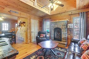 Wardensville Cabin w/ Hot Tub, Creek & Fire Pit!