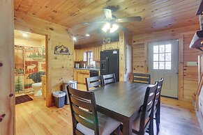 Wardensville Cabin w/ Hot Tub, Creek & Fire Pit!