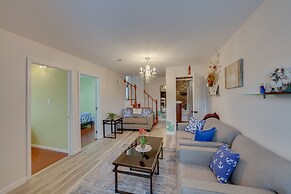 2 Mi to Hersheypark: Group Getaway w/ Deck