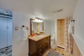 2 Mi to Hersheypark: Group Getaway w/ Deck