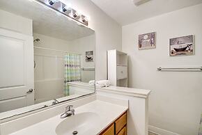 Ideally Located Gulfport Condo < 1 Mi to Beach!