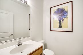 Ideally Located Gulfport Condo < 1 Mi to Beach!