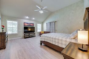 Billiards & Private Pool: Bright Clovis Home!
