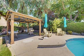 Billiards & Private Pool: Bright Clovis Home!