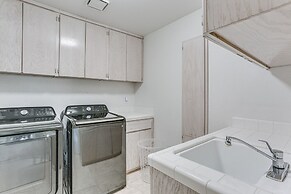 Billiards & Private Pool: Bright Clovis Home!