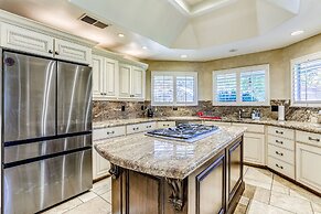 Billiards & Private Pool: Bright Clovis Home!