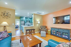 Ideally Located Tucson Townhome: 2 Mi to Downtown!