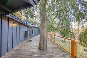 Bonners Ferry Cabin w/ Wraparound Deck & Views!
