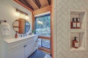 Bonners Ferry Cabin w/ Wraparound Deck & Views!