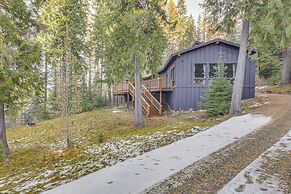 Bonners Ferry Cabin w/ Wraparound Deck & Views!
