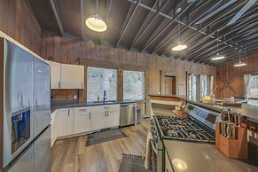 Bonners Ferry Cabin w/ Wraparound Deck & Views!
