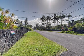 Coastal Keaau Home: Ocean & Sunrise Views, Pool