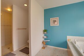 Coastal Keaau Home: Ocean & Sunrise Views, Pool