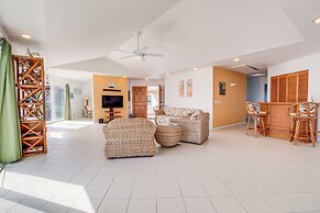 Coastal Keaau Home: Ocean & Sunrise Views, Pool