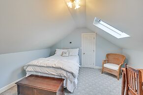 Midway Home on 22 Acres Near Bourbon Trail!