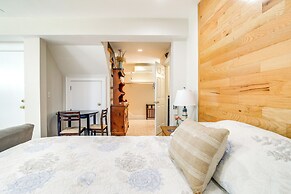 Pet-friendly Garden Studio ~ 25 Mi to Boston!