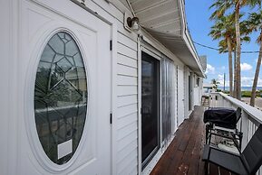 Bikini Bottom 2 Bedroom Apts by RedAwning