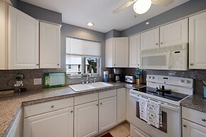 Bikini Bottom 2 Bedroom Apts by RedAwning