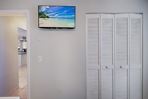 Bikini Bottom 2 Bedroom Apts by RedAwning