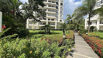 Private Modern Condo by Jacó Beach