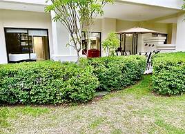 Private Modern Condo by Jacó Beach