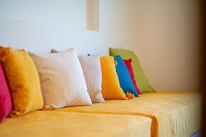 Paul's American Mansion- Volos suburb