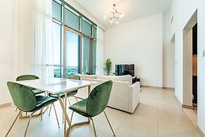 Luxury StayCation - Fancy Apartment Connected To Burj Khalifa