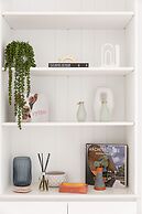 Docker St Elwood Apartments by UrbanRest