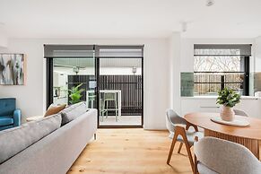 Docker St Elwood Apartments by UrbanRest