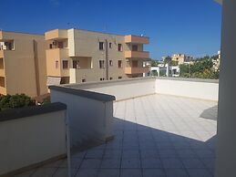 Trilocale Mimose in Baia Verde