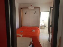 Trilocale Mimose in Baia Verde