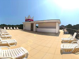 Well Equipped Apartment With Balcony - Beahost