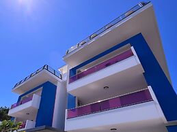 Luminous Apartment With Terrace - Beahost Rentals