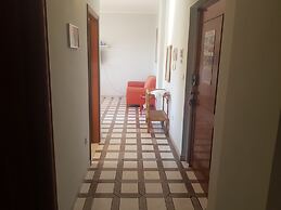 Bilocale Ariosto Vista Mare Laterale