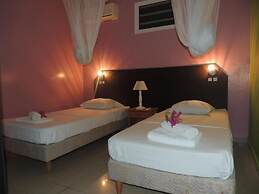 Hotel Gîtes Couleur Caraïbes