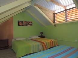 Hotel Gîtes Couleur Caraïbes