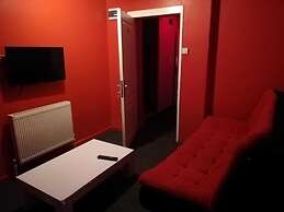 Enjoy House Boutique Hotel