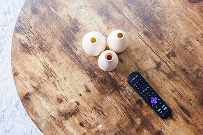 Remarkable 2- Bed House in Barking Essex