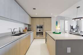 Beachside Apt - Mesmerizing Ocean View